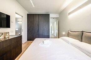 EMILIA SUITE GREEN