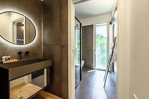 EMILIA SUITE GREEN