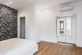 Upscale Urban Apartment