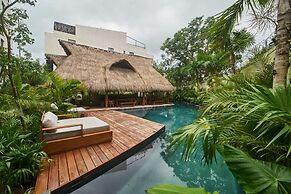 Modern Jungle Hideaway With Private Pool
