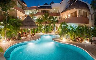 Gorgeous Penthouse With Private Rooftop Jacuzzi