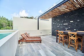 Modern Private Villa With Pools Terraces Sundeck