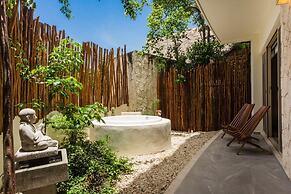 Poolside Bliss With Private Terrace and Jacuzzi