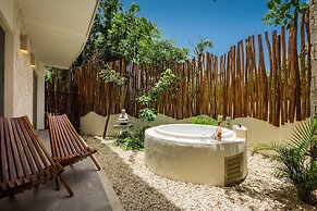 Poolside Bliss With Private Terrace and Jacuzzi