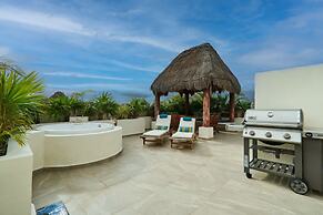 Stunning Penthouse With Private Rooftop Hot Tub