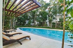Amazing Apartment With Pools Gym BBQ Yoga Deck
