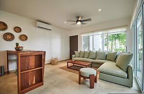 Amazing Apartment With Pools Gym BBQ Yoga Deck