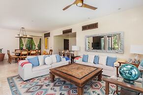 La Serenata in Punta Mita