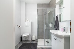 Villa Eight by Villa Kuzmanic