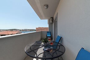 Villa Eight by Villa Kuzmanic