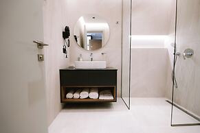 Euro Hotel