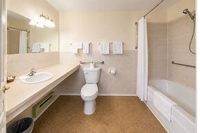Baddeck Inn