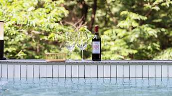 Gwangju Chez Pompom Dokchae Poolvilla