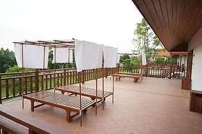 Thaihome Resort