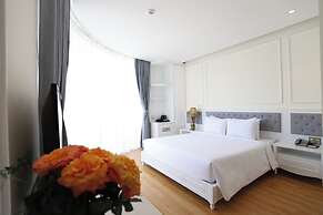 Nature Hotel - Pham Hong Thai