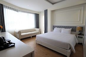 Nature Hotel - Pham Hong Thai