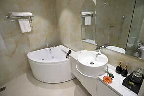 Nature Hotel - Pham Hong Thai
