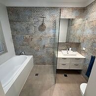 Spacious Kingscliff Beach House