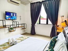 Salaam Suites Hotel