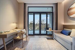 Blossom Attic DuJiangYan