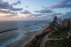 Panoramic Sea View Luxury Suite