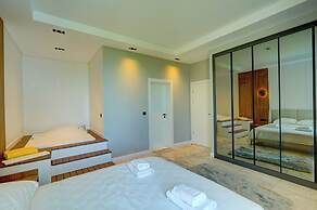 Saturn-4 PLANET LUXURY VILLAS