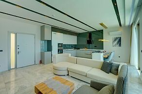 Saturn-4 PLANET LUXURY VILLAS