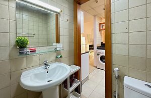 Studio w Balcony &RoofTop Pool in Marina