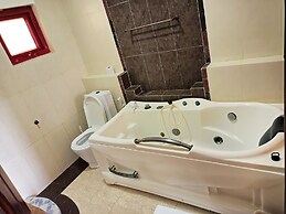 Eden Beach Resort Apartments