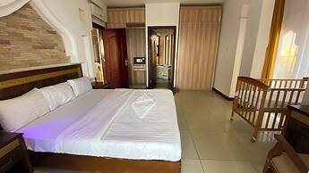 Eden Beach Resort Apartments
