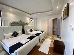 Eden Beach Resort Apartments