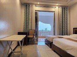 Eden Beach Resort Apartments