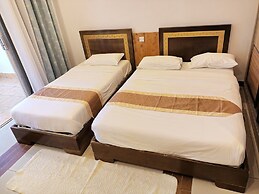 Eden Beach Resort Apartments