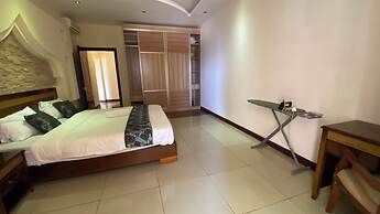 Eden Beach Resort Apartments