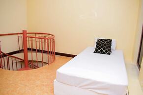 Eden Beach Resort Apartments