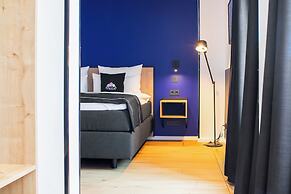 Frida Hotel & Cafe