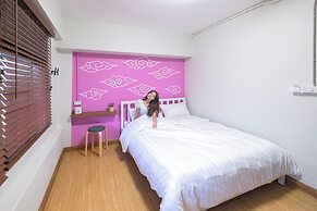 BED Friends Poshtel