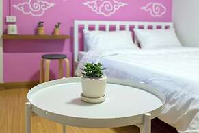 BED Friends Poshtel