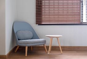 BED Friends Poshtel