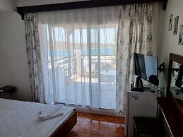 BERG OTEL