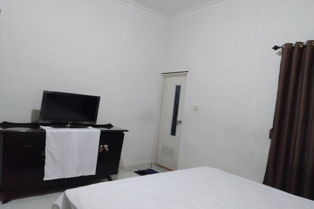 Hotel O Spring Homestay