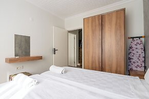 Sorta Hotel