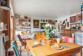 Paris Rebeval residence