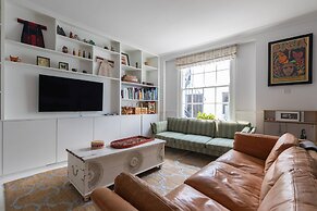Lyme Terrace by Onefinestay