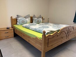 Apartments & Zimmer