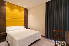 HOTEL DORSETT