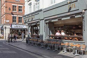 Hanway Street by Onefinestay