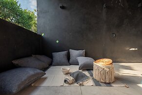 Luxury Mansion in Aldea Zama