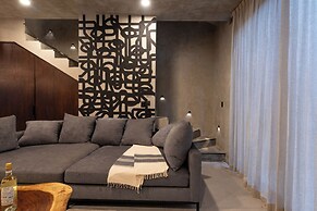 Luxury Mansion in Aldea Zama