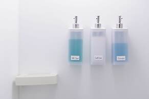aquamarine